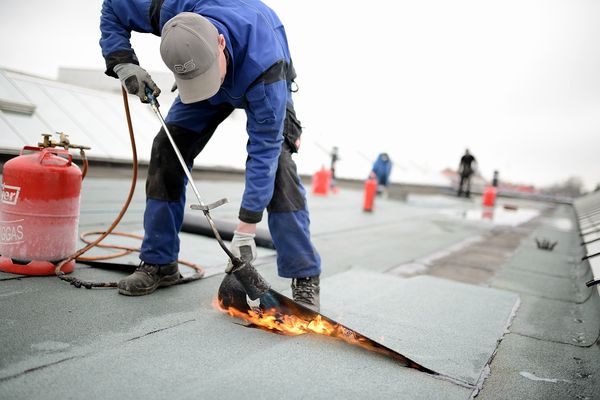 Travaux Fuite et étanchéité de toiture à Méry-sur-Oise 95